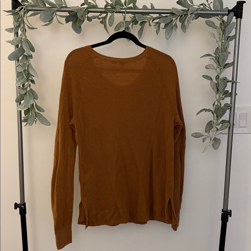 Gap sweater - Picture 3 of 3